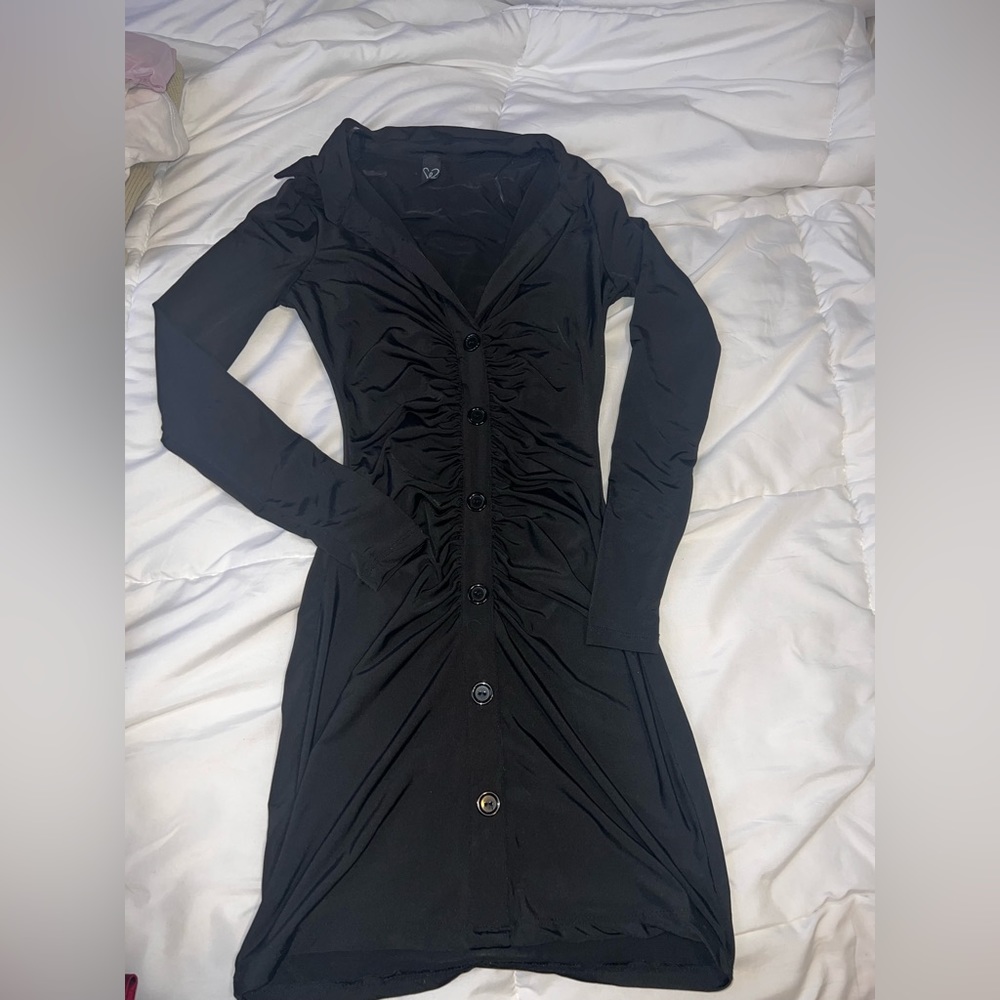 COLLARED BLACK MINI DRESS